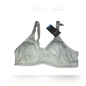 BALI Classic Support WHITE BRA No Wires 34C NWT Moisture Wicking